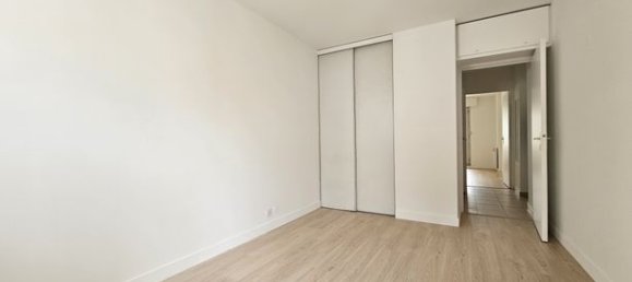 2 bedrooms Apartment in Paris, France No. 314847 7