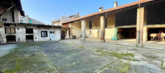 12 rooms House in Manerbio, Italy No. 70853 8