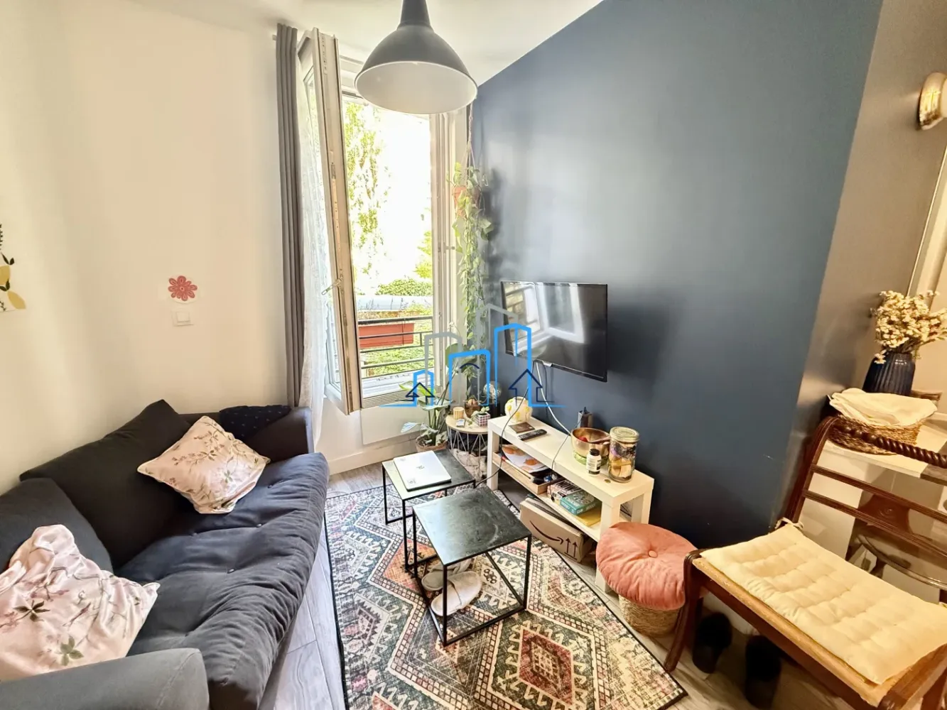 Studio in Paris, France No. 349323