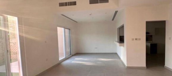 Villa T3 em Dubai Land, UAE N.º 111195 2