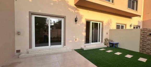 Villa T3 em Dubai Land, UAE N.º 111195 17