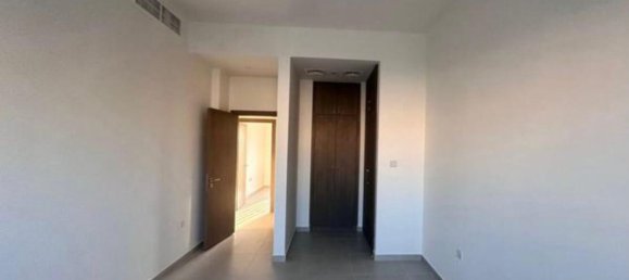 Villa T3 em Dubai Land, UAE N.º 111195 12