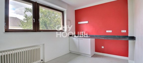 4 bedrooms House in Essey-les-Nancy, France No. 304646 8