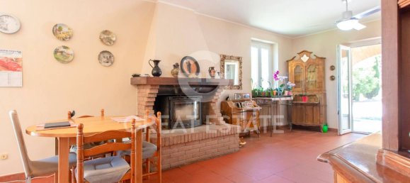 4 bedrooms House in Ficulle, Italy No. 110555 17