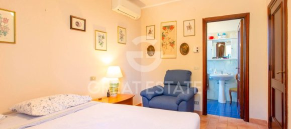 4 bedrooms House in Ficulle, Italy No. 110555 23