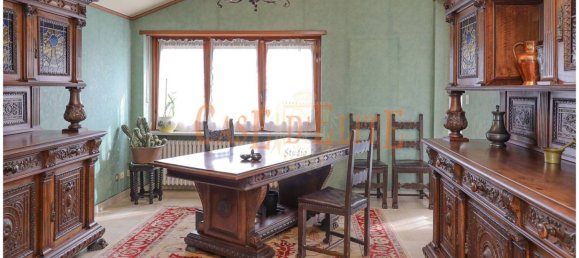 5 bedrooms Villa in Alpignano, Italy No. 370639 16