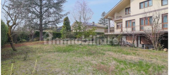 5 bedrooms Villa in Alpignano, Italy No. 370639 26