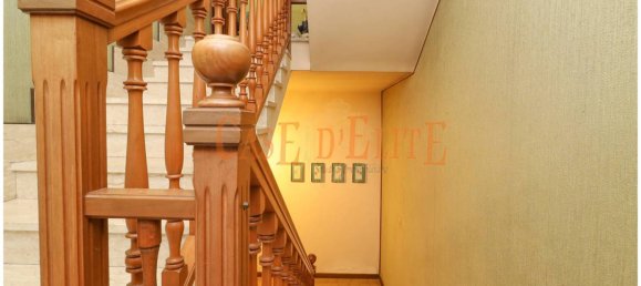 5 bedrooms Villa in Alpignano, Italy No. 370639 20