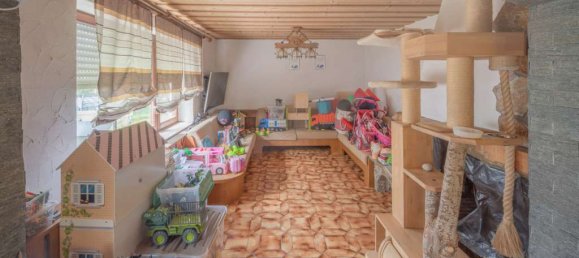 Adosado de 8 habitaciónes en Tuttlingen, Germany No. 24818 9