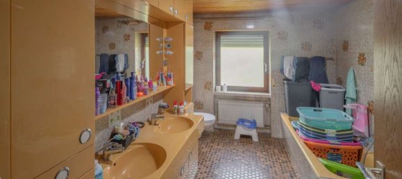 Adosado de 8 habitaciónes en Tuttlingen, Germany No. 24818 10