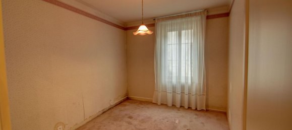 Casa de 3 dormitorios en Saran, France No. 54324 18