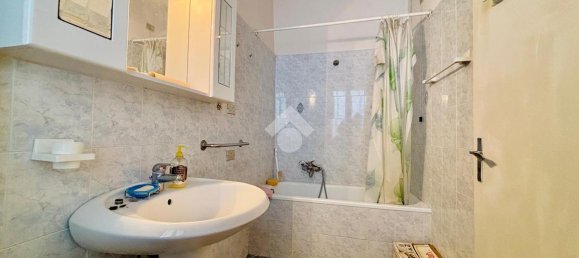 Casa de 2 divisões em Prato, Italy N.º 78734 15