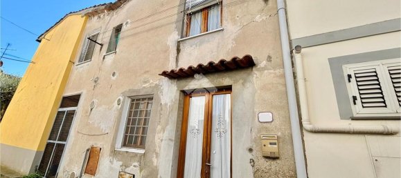 Casa de 2 divisões em Prato, Italy N.º 78734 18