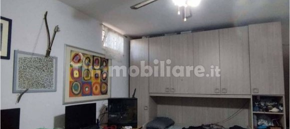 4 rooms Apartment in Rome, Italy No. 306132 6