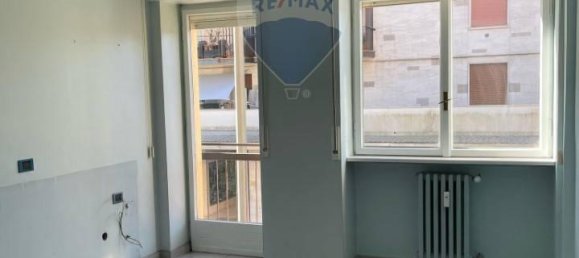 4 rooms Apartment in Luino, Italy No. 235453 6