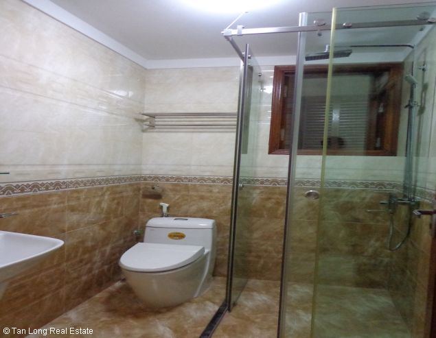 2 bedrooms Apartment in Tay Ho, Vietnam No. 3639
