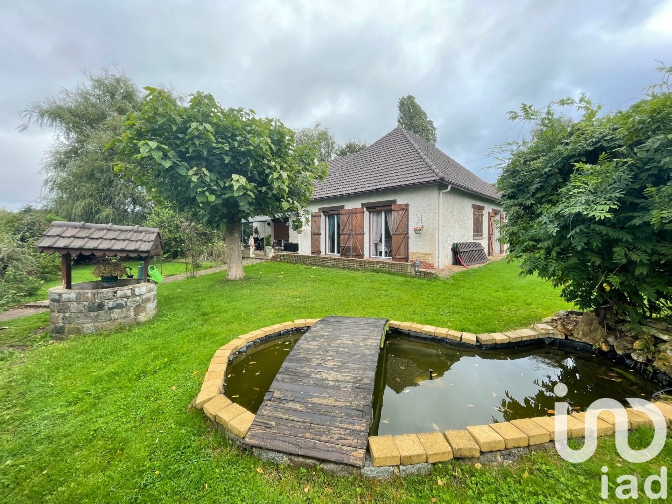 4غرفة منزل في Courtenay, France رقم 242646