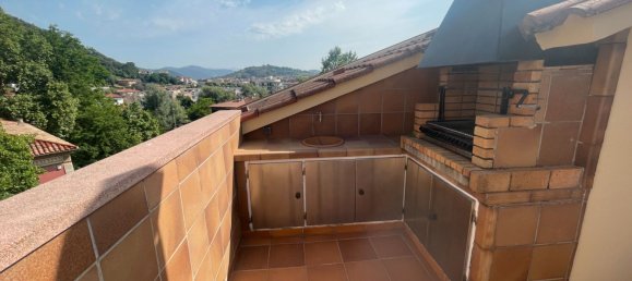 3 غرف نوم منزل ذو طابقين في Olot, Spain رقم 165623 14