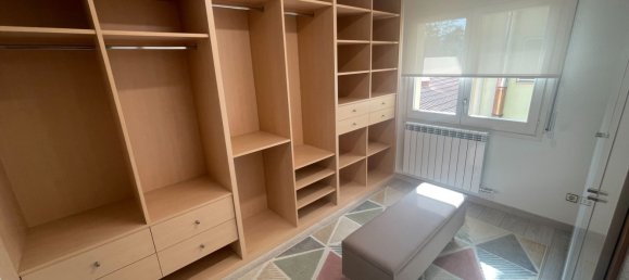 3 غرف نوم منزل ذو طابقين في Olot, Spain رقم 165623 7