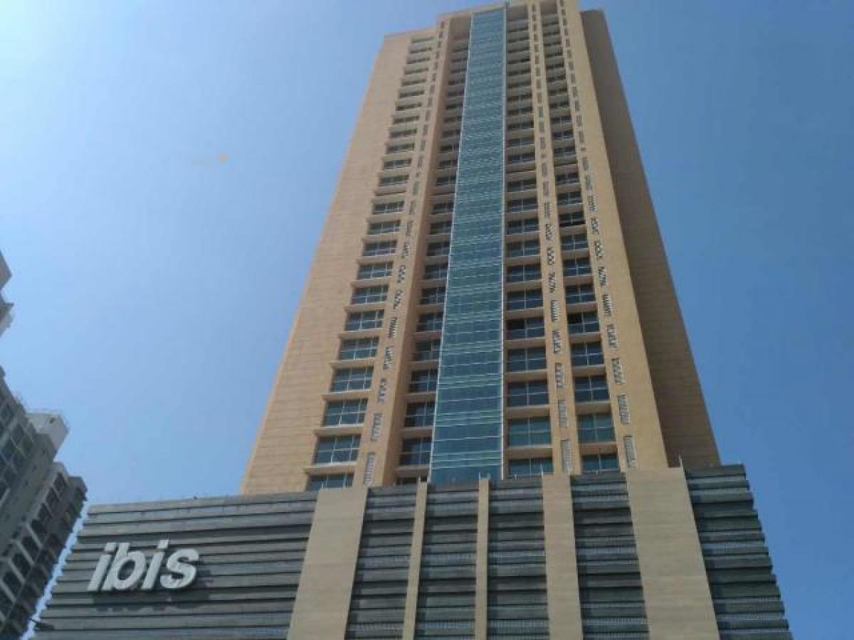 3 bedrooms House in Mumbai, India No. 22758