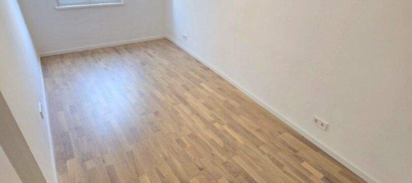 3 rooms Apartment in Wahring, Austria No. 259344 12