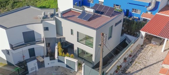 3 غرف نوم منزل في Cascais, Portugal رقم 115932 25