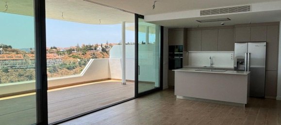 2 bedrooms Apartment in Fuengirola, Spain No. 174419 16