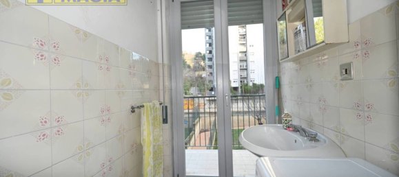 3 bedrooms Apartment in Ascoli Piceno, Italy No. 25488 12