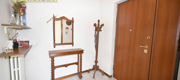 3 bedrooms Apartment in Ascoli Piceno, Italy No. 25488 6