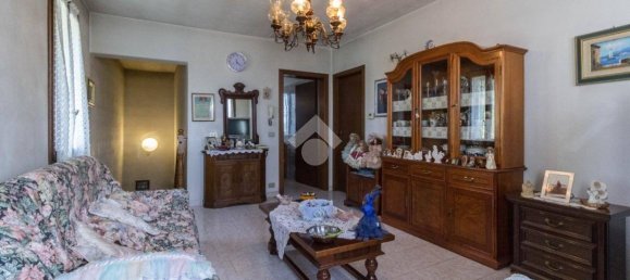 2 bedrooms House in Carpi, Italy No. 151349 20