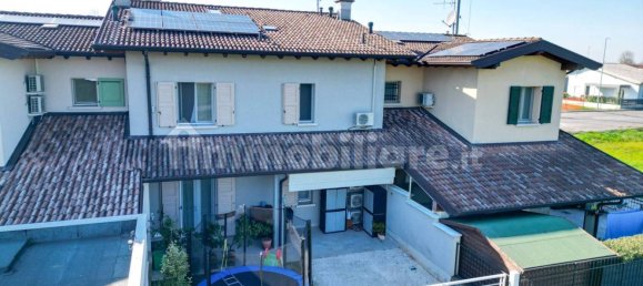 3 Schlafzimmer Haus in Remedello, Italy, Nr. 10883 5