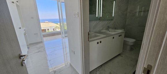 3 bedrooms Villa in Paphos, Cyprus No. 9373 23
