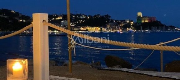 4-salle Appartement à Lerici, Italy No. 156152 25