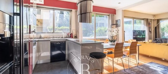 2 bedrooms Apartment in Neuilly-sur-Seine, France No. 347914 5