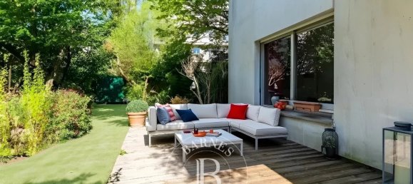 2 bedrooms Apartment in Neuilly-sur-Seine, France No. 347914 8