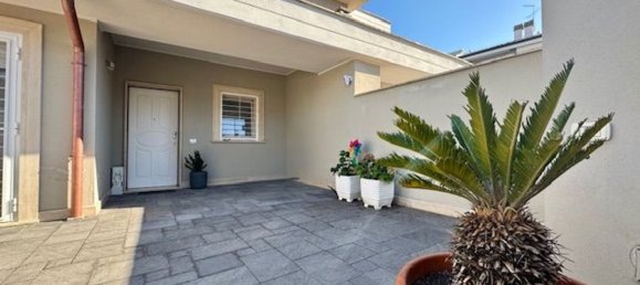 3 rooms House in Rome, Italy No. 279995 19