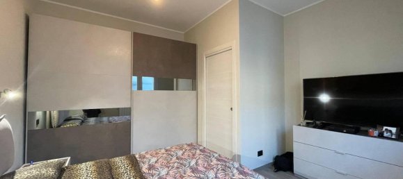 Apartamento de 4 habitaciónes en Lodi, Italy No. 28810 17