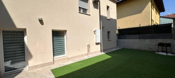 Apartamento de 4 habitaciónes en Lodi, Italy No. 28810 6
