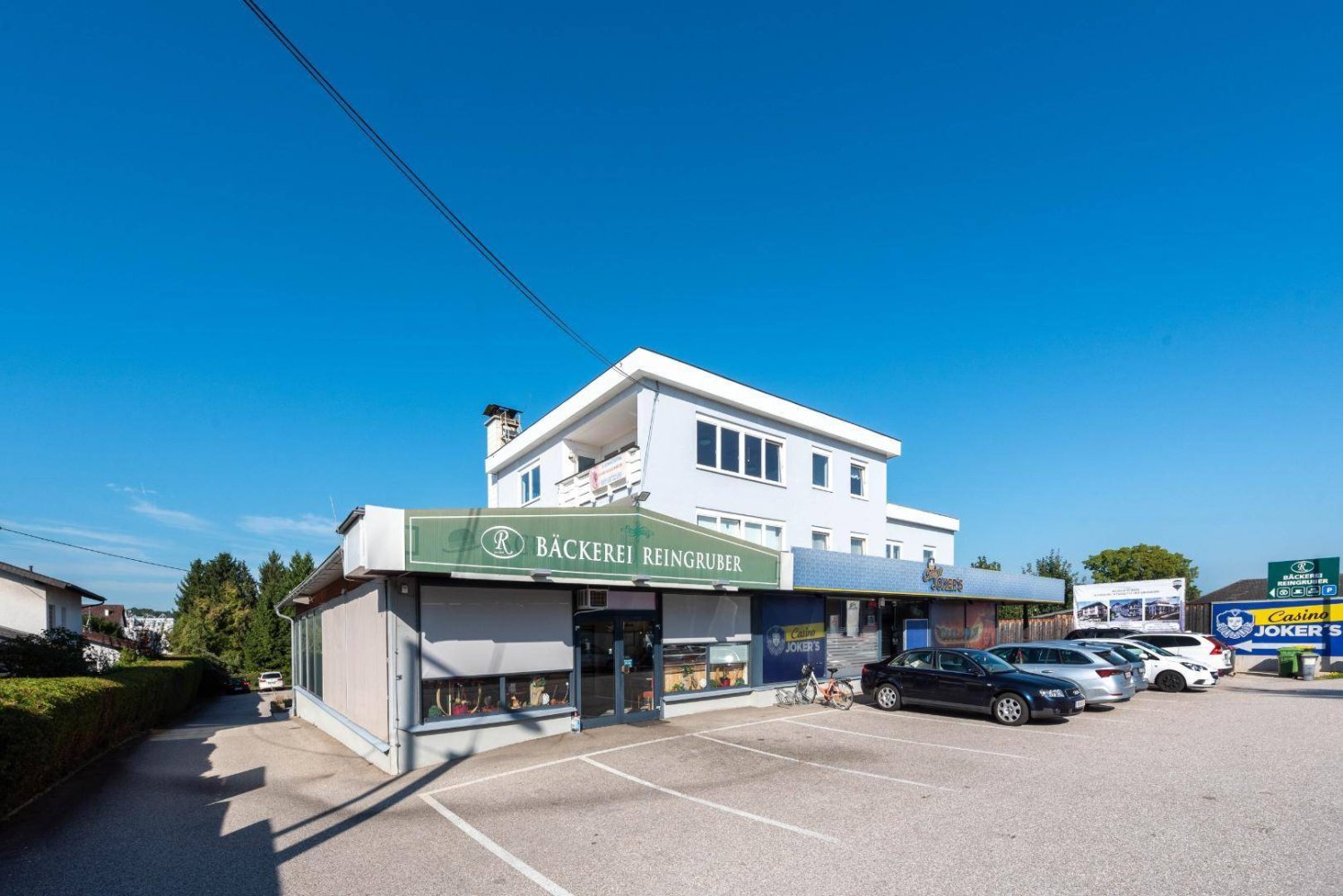 1768m² Office in Laakirchen, Austria No. 77210