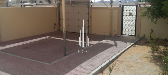 5 bedrooms Villa in Shakhbout City, UAE No. 45313 9