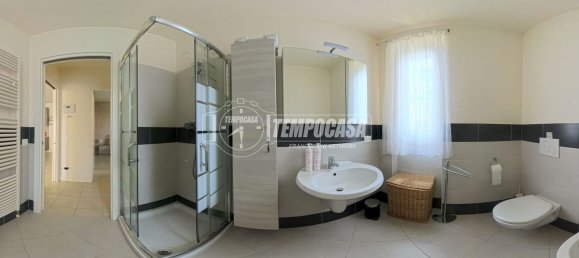 3-salle Appartement à Lonato del Garda, Italy No. 6991 15