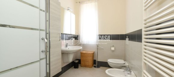 3-salle Appartement à Lonato del Garda, Italy No. 6991 16