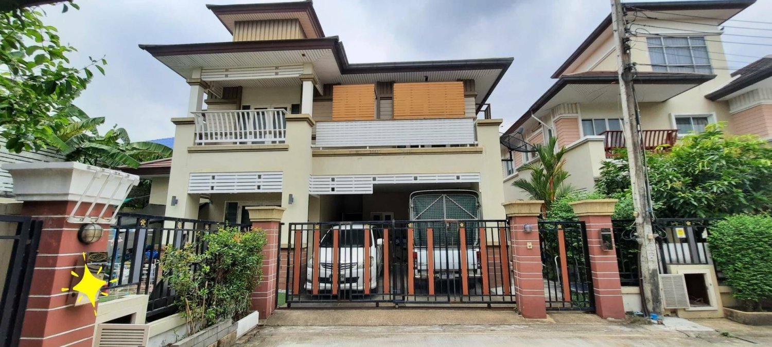 3 Schlafzimmer Haus in Nonthaburi, Thailand, Nr. 68364