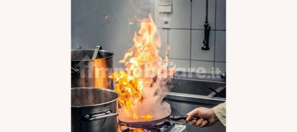 Propriété commerciale à Pozzo d'Adda, Italy 400m² No. 310891 2