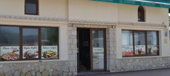 100m² Property in Chalkidiki, Greece No. 6345 2