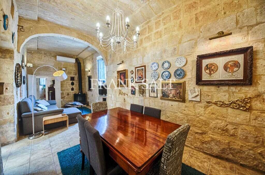 Casa de 2 dormitorios en Zurrieq, Malta No. 6251