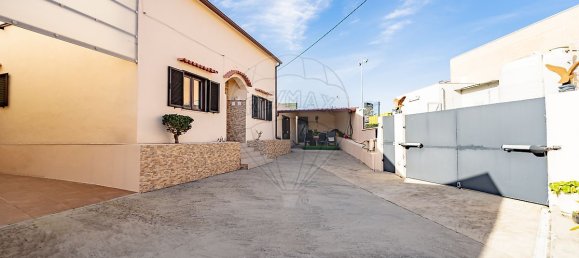 Casa de 6 dormitorios en Tavarede, Portugal No. 162419 44