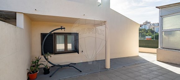 Casa de 6 dormitorios en Tavarede, Portugal No. 162419 33