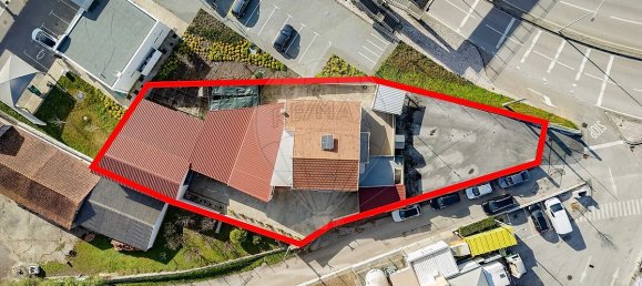 Casa de 6 dormitorios en Tavarede, Portugal No. 162419 12