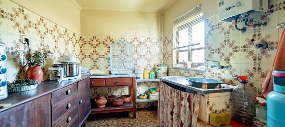 Casa de 6 dormitorios en Tavarede, Portugal No. 162419 25